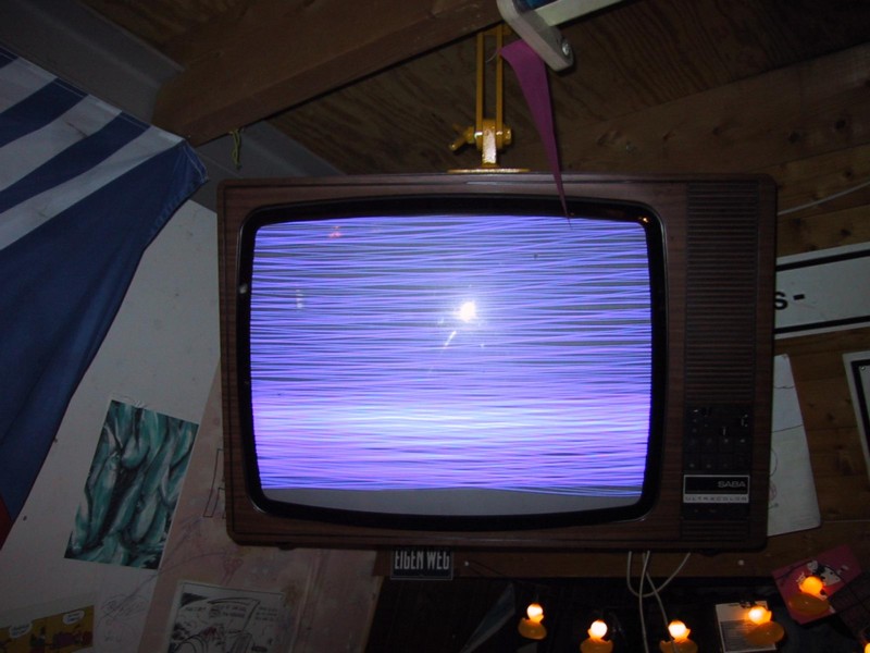 tv stuk 02.JPG