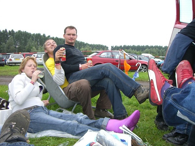lowlands 2006 - 047.JPG
Make: CASIO COMPUTER CO.,LTD.
Model: EX-Z500
DateTime: 18-8-2006 10:42:06
EXIFImageWidth: 2560
ExifImageLength: 1920
Flash: Flash fired - Compulsory flash firing
FocalLength: 6,2 mm