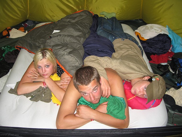 lowlands 2006 - 160.jpg
Make: Canon
Model: Canon DIGITAL IXUS 750
DateTime: 20-8-2006 13:14:15
EXIFImageWidth: 3072
ExifImageLength: 2304
Flash: Flash fired - Auto mode
ShutterSpeedValue: 1/60 sec
ApertureValue: F2,8
FocalLength: 7,7 mm
