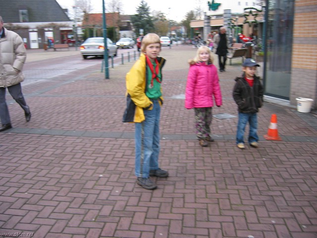 IMG_8904.JPG
Make: Canon
Model: Canon PowerShot S40
DateTime: 16-12-2006 15:16:35
EXIFImageWidth: 2272
ExifImageLength: 1704
Flash: Flash did not fire - Auto mode
ShutterSpeedValue: 1/60 sec
ApertureValue: F2,8
FocalLength: 7,09 mm