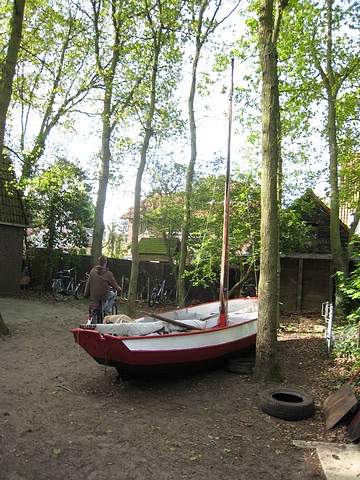 IMG_1854.JPG
Make: Canon
Model: Canon DIGITAL IXUS 850 IS
DateTime: 21-4-2007 9:55:07
EXIFImageWidth: 3072
ExifImageLength: 2304
Flash: Flash did not fire - Auto mode
ShutterSpeedValue: 1/101 sec
ApertureValue: F2,8
FocalLength: 4,6 mm