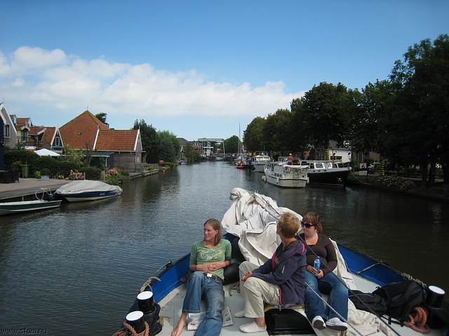 IMG_7499.JPG
Make: Canon
Model: Canon DIGITAL IXUS 850 IS
DateTime: 11-8-2007 15:09:39
EXIFImageWidth: 3072
ExifImageLength: 2304
Flash: Flash did not fire - Auto mode
ShutterSpeedValue: 1/202 sec
ApertureValue: F7,1
FocalLength: 4,6 mm