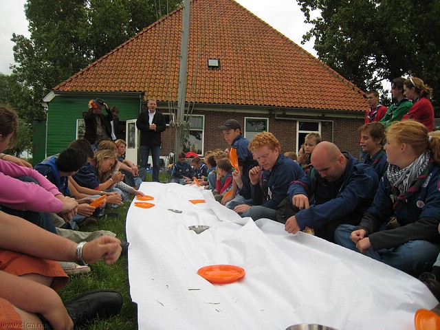 IMG_8275.JPG
Make: Canon
Model: Canon DIGITAL IXUS 850 IS
DateTime: 8-9-2007 11:42:03
EXIFImageWidth: 3072
ExifImageLength: 2304
Flash: Flash did not fire - Auto mode
ShutterSpeedValue: 1/202 sec
ApertureValue: F2,8
FocalLength: 4,6 mm
