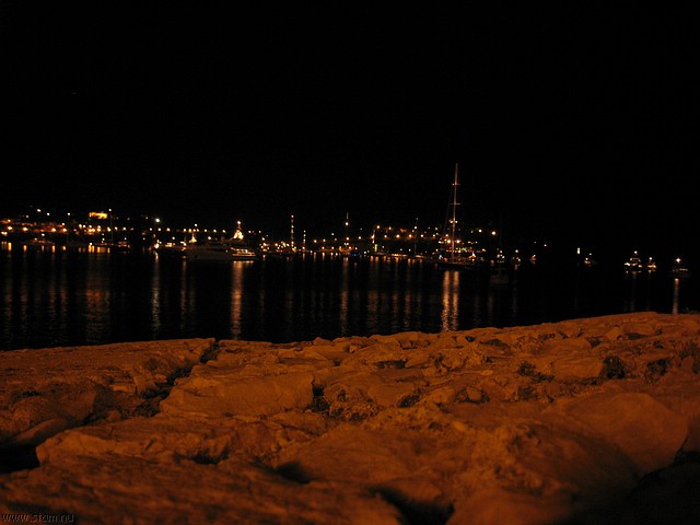 IMG_8907.JPG
Make: Canon
Model: Canon DIGITAL IXUS 850 IS
DateTime: 25-9-2008 22:34:06
EXIFImageWidth: 3072
ExifImageLength: 2304
Flash: Flash did not fire - Compulsory flash suppression
ShutterSpeedValue: 1/1 sec
ApertureValue: F2,8
FocalLength: 4,6 mm