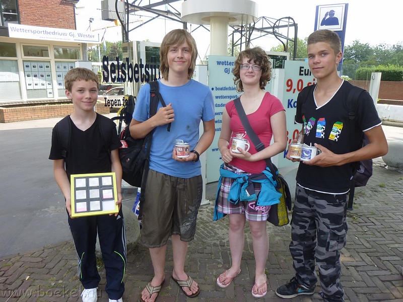 2011-07-27_friesland2011-012.JPG
Make: Panasonic
Model: DMC-ZX1
DateTime: 27-7-2011 14:39:06
EXIFImageWidth: 3264
ExifImageLength: 2448
Flash: No flash, auto mode
ISOSpeedRatings: ISO 80
FocalLength: 4,5 mm