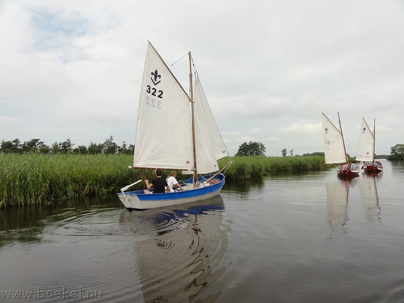 2011-07-28_friesland2011-003.JPG
Make: SONY
Model: DSC-HX5V
DateTime: 28-7-2011 10:20:13
EXIFImageWidth: 3648
ExifImageLength: 2736
Flash: Fired, strobe return light not detected, auto mode
ISOSpeedRatings: ISO 125
FocalLength: 4,25 mm