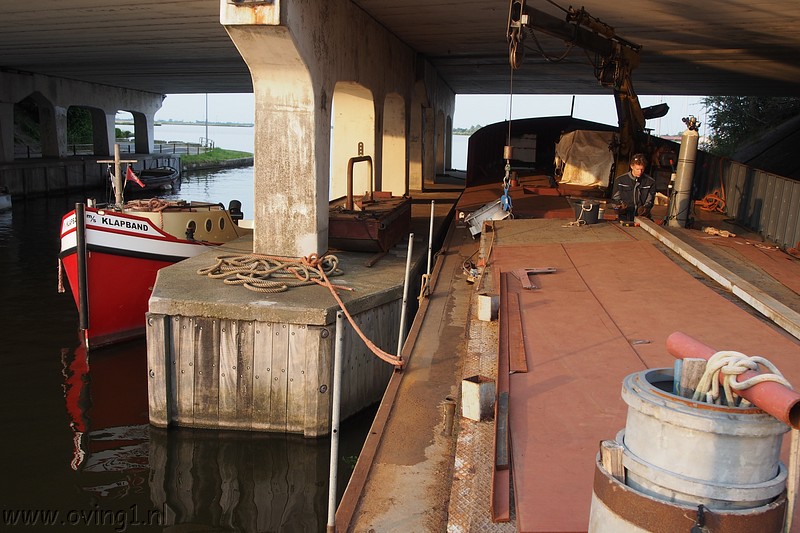 P6260320.JPG
Make: OLYMPUS IMAGING CORP.
Model: E-M5
DateTime: 26-6-2014 20:48:49
EXIFImageWidth: 4608
ExifImageLength: 3072
Flash: No flash, auto mode
ISOSpeedRatings: ISO 200
FocalLength: 18 mm